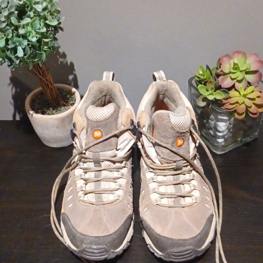 MERRELL Performance Footwear